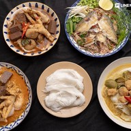 เมนูของร้าน จักรวาลขนมเส้น