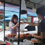 บรรยากาศ ศิลา  ไก่ทอดหาดใหญ่ วัดฉิม
