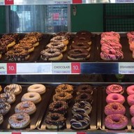 Daily Donuts สาขาลาดกระบัง 4289    *:*    3965