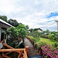 เสม็ดคลิฟรีสอร์ท