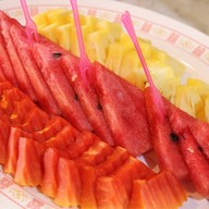 ร้านอาหารเฟื่องฟ้า
