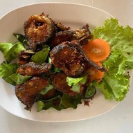 ร้านอาหารเฟื่องฟ้า
