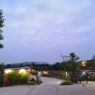 บ้านสวนความฮักรีสอร์ท