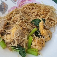 เมนูของร้าน ราดหน้าโรงเหล็ก และอาหารตามสั่ง สำโรง