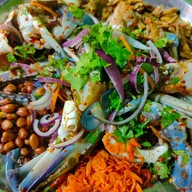 เมนูของร้าน สุดแซ่บยำมะม่วงทะเลสด ม.กรุงเทพ