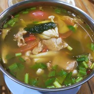 เมนูของร้าน แซ่บอิสาน ลาบยโส (เส้นหลังค่ายสุรนารี)