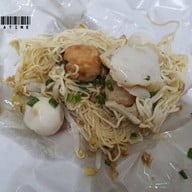 เมนูของร้าน มุ้ย ลูกชิ้นปลาวรจักร