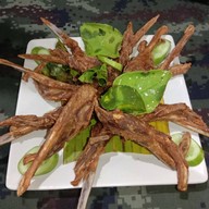 เมนูของร้าน แซ่บอิสาน ลาบยโส (เส้นหลังค่ายสุรนารี)