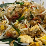 ป้าจิ๋ว ผัดไท (ซอยไร่รั้ง)