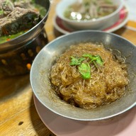 เล้งSUPERแซ่บ+อาหารจานเดียว+ยำตำแซ่บๆ+ของทานเล่น ประชาอุทิศ 90