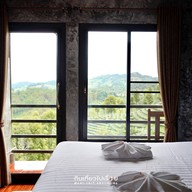 101 Tea Green View Resort
