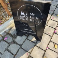 หน้าร้าน My Little Home Cafe My Little Home Cafe