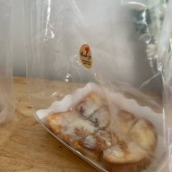 First cup coffee & ปังย่างกระทะ บ้านกล้วย-ไทรน้อย