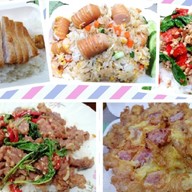 ข้าวหมูทอดต้นซอย (ส.-อา.เท่านั้น)