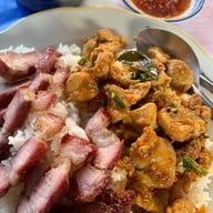 เมนูของร้าน มากิ๋นกั๋น