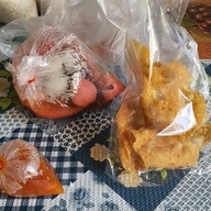 เมนูของร้าน โจ๊กก๋วยเตี๋ยว อร่อยอยู่ บางโพ