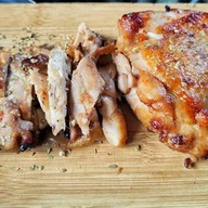 นมสด สตอเบอร์รี่ Yummy นวมินทร์