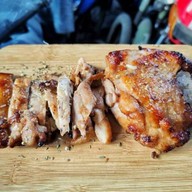 นมสด สตอเบอร์รี่ Yummy นวมินทร์