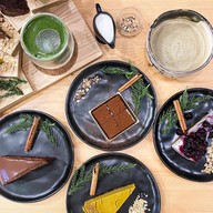 Sweetless Cafe’ Paradise