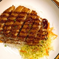 ชูโรสโฮมเมท ชาใต้หร่อยแรง รัชดา