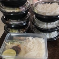 ลาบเหนือ ข้าวซอย by หมูอ้วน หมู่บ้านคริสตัล(42/87)