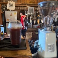 เมนูของร้าน อาโม อาปา อุ้มผาง