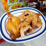 เมนูของร้าน ไก่เขาสวนกวางอบโอ่ง