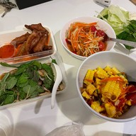 ส้มตำกลางกรุง Somtum Klang Krung