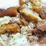 เมนูของร้าน เล่อขาหมูทรงเครื่อง