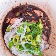 ร้านก๋วนเตี๋ยวเรือ ป.ประทีป (ประชาอุทิศ131 ) ซ.ประชาอุทิศ131