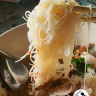 เมนูของร้าน ก๋วยเตี๋ยวหมูมะนาวเจ๊แอ๊ด