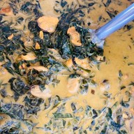 ร้านข้าวแกงเปิดหม้อ (ครัวเมืองใต้)