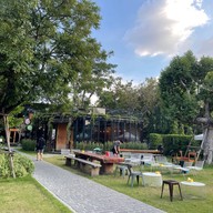 Plern Cafe & Eatery อุดมสุข34