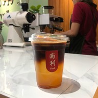 เมนูของร้าน น่ำหลีคาเฟ่ สงขลา ถนนนางงาม อำเภอเมืองจังหวัดสงขลา