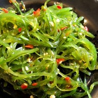 เมนูของร้าน แซ่บสัส ตลาดนกฮูก