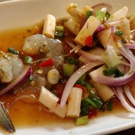 เมนูของร้าน แซ่บสัส ตลาดนกฮูก