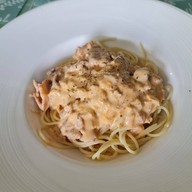 เมนูของร้าน กินกะเพรา-กัญ