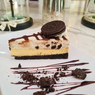 เมนูของร้าน SLOANE CAFE Siam Square One