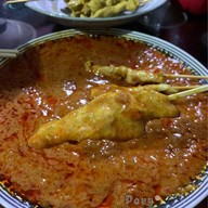 เมนูของร้าน หมูสะเต๊ะแม่เฉลียว  (Moo satay mae cha liew)