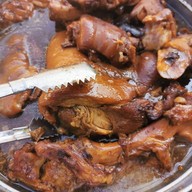 ร้านกินอิ่ม ถนนชาตะผดุง(หลังอนามัยแม่และเด็ก)