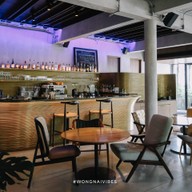 บรรยากาศ Here Bkk