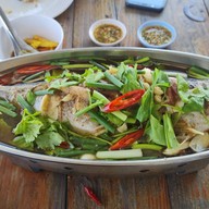 เมนูของร้าน ครัวทะเลตรัง