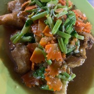 ร้านข้าวต้มแม่กลอง (เจ้นันท์)