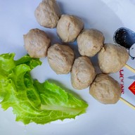 นีโม่หมึกย่าง&ลูกชิ้นทอด