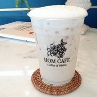 HOM CAFE (ร้านหอมคาเฟ่)