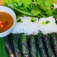 An ngon Vietnamese Food