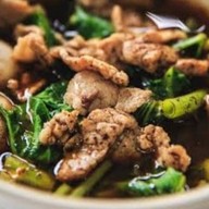 ก๋วยเตี๋ยวลุงหล้า ท่าเดื่อ