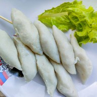 นีโม่หมึกย่าง&ลูกชิ้นทอด