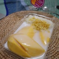 เมนูของร้าน ข้าวเหนียวมะม่วงแม่วารี (Maevaree) ทองหล่อ