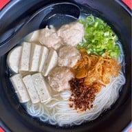 ก๋วยจั๊บญวน NEWGEN ทองหล่อ ทองหล่อ